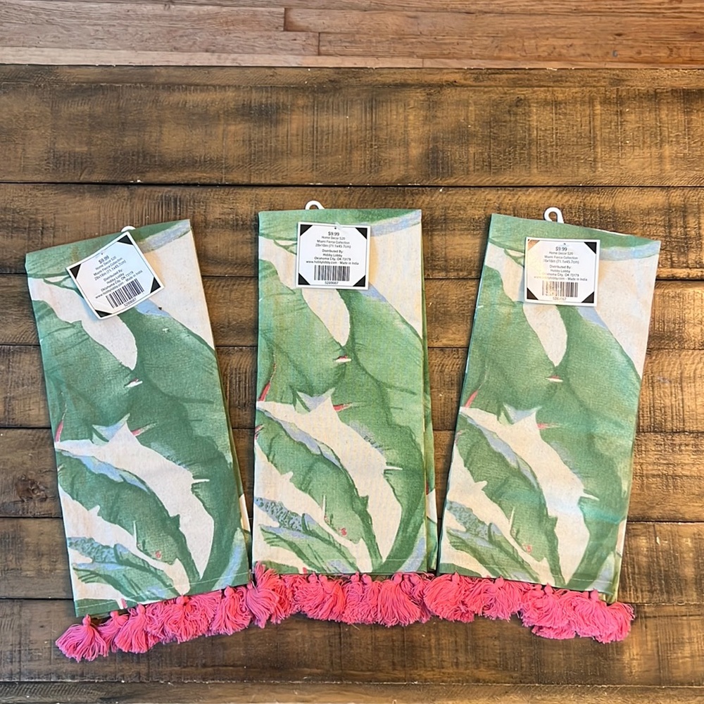 NWT (3) Hobby Lobby Kitchen Towels
